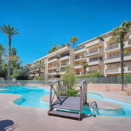 Apartment Parc Aiguebel -apprt Avec Terrasse Arboree & Box Ferme- Piscines/tennis - Cannes