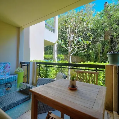 Parc Aiguebel -apprt Avec Terrasse Arboree & Box Ferme- Piscines/tennis - * Cannes