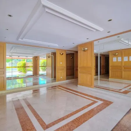 Apartment Parc Aiguebel -apprt Avec Terrasse Arboree & Box Ferme- Piscines/tennis - *